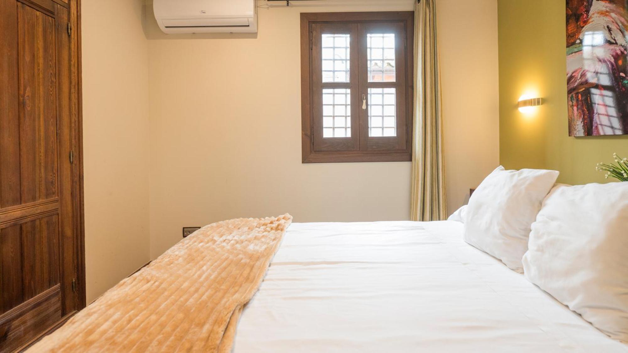 Apartamentos Las Teresitas Junto A La Catedral Toledo Bilik gambar
