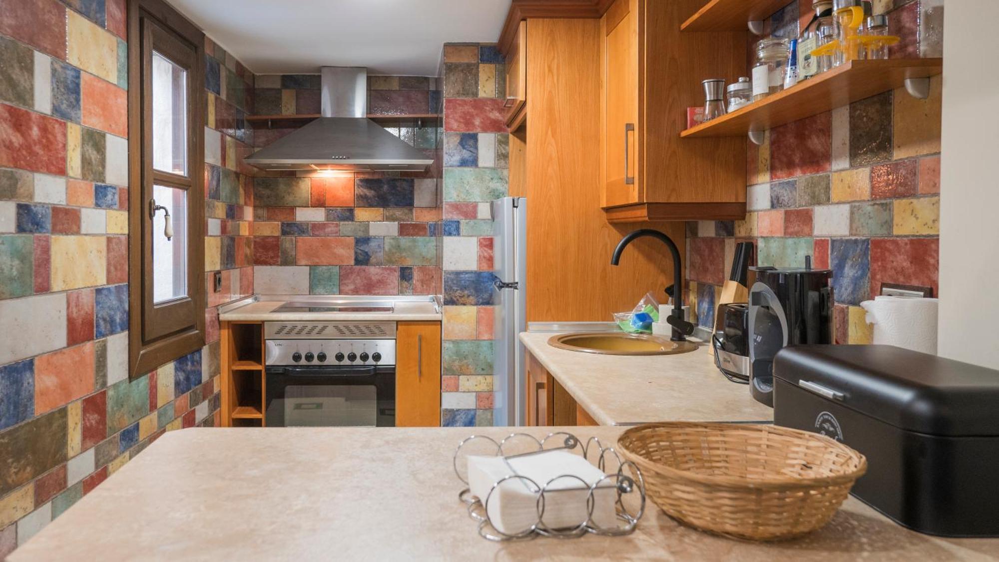 Apartamentos Las Teresitas Junto A La Catedral Toledo Luaran gambar