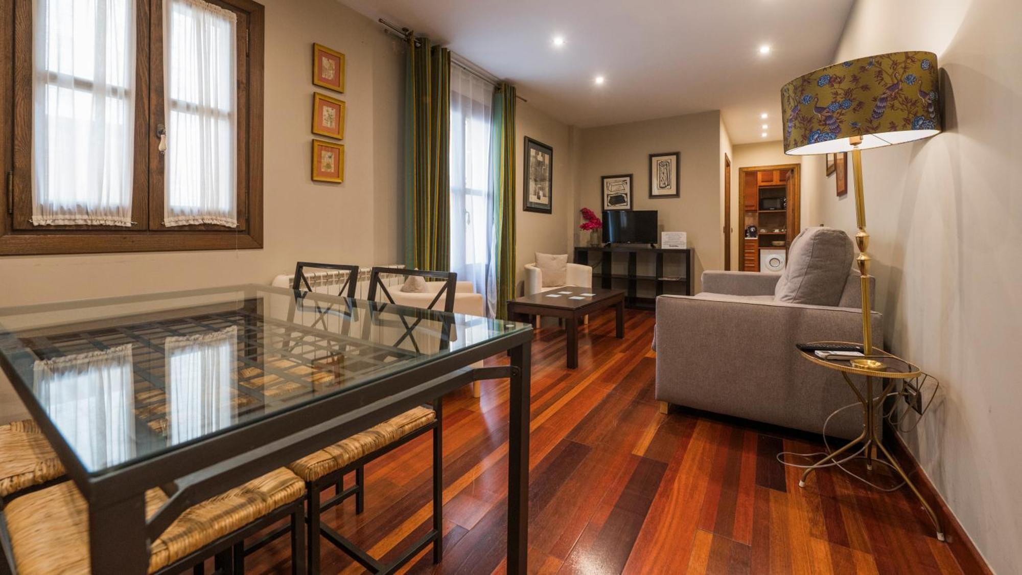 Apartamentos Las Teresitas Junto A La Catedral Toledo Luaran gambar